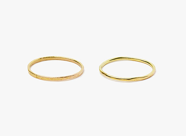 18 GA HAMMERED GOLD RING 021