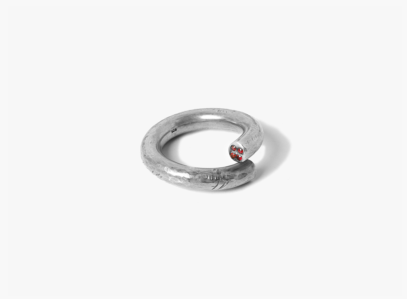 5MM WRAPPED RING W/ RUBIES 093