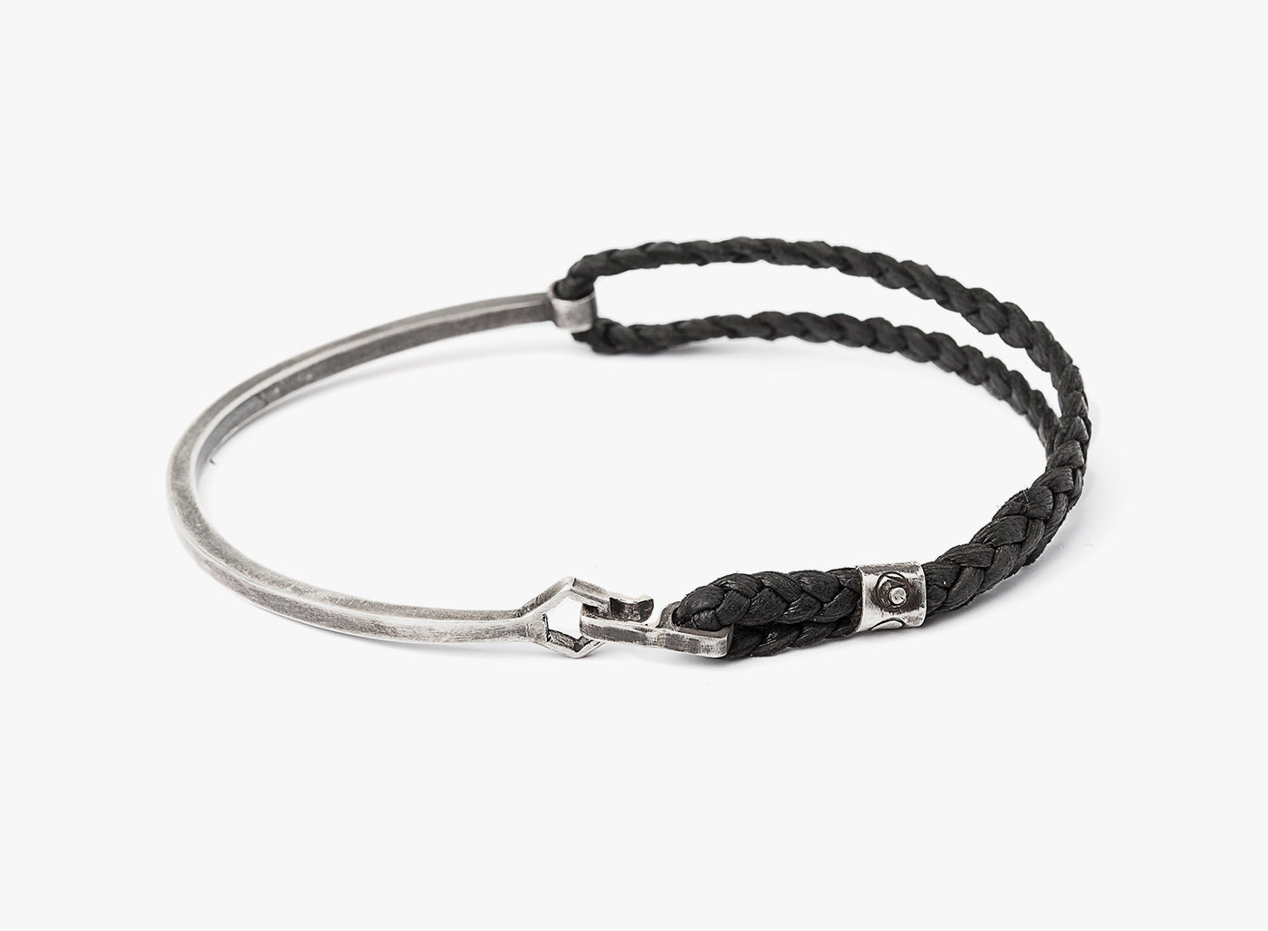 LEATHER BRACELET 085