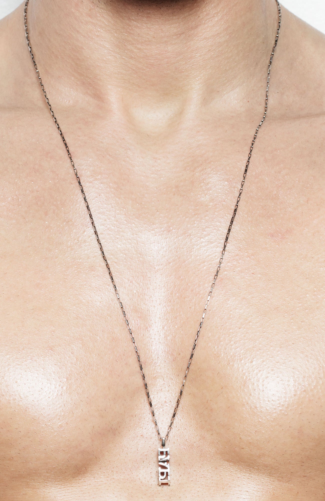 3D 'PUTA / PAPI' NECKLACE