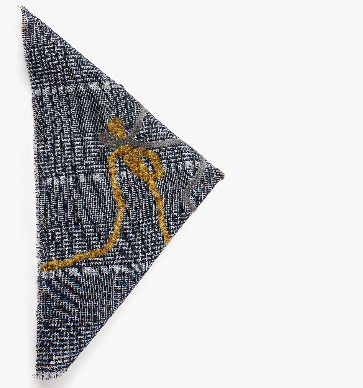 FELTED YARN POCKET SQUARE
