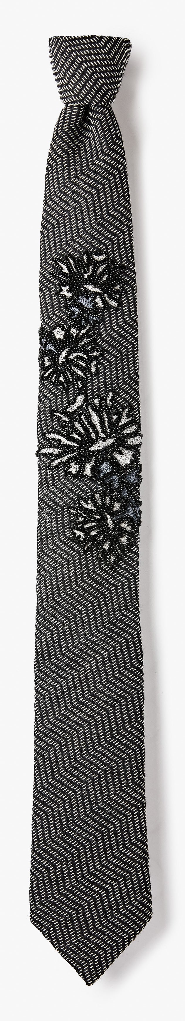 MULTI FLORAL NECKTIE