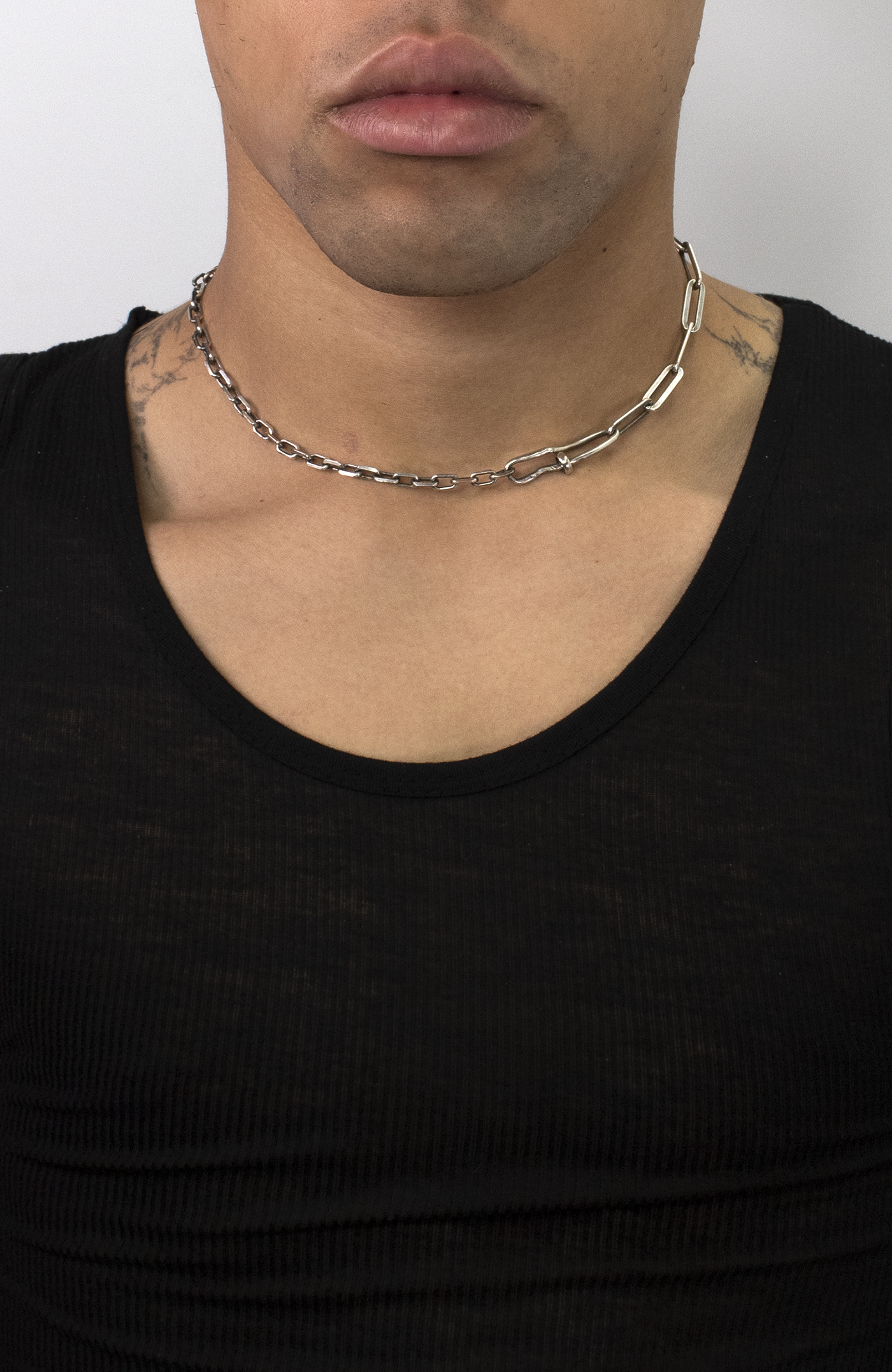 MULTI-LINK NECKLACE 249