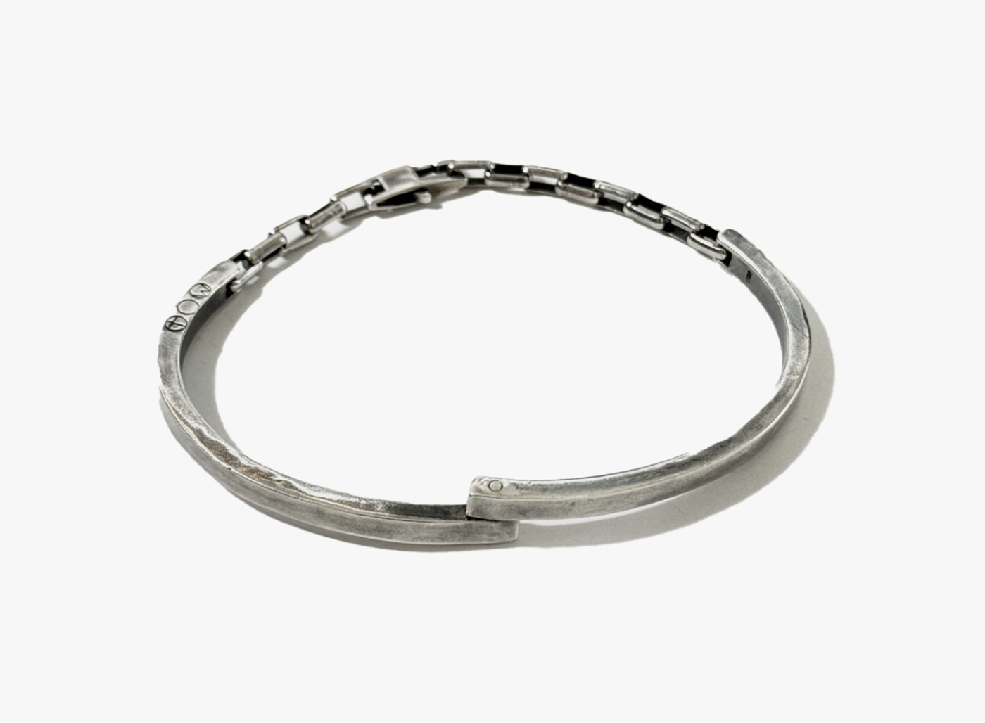 PIVOTING DOUBLE CUFF  151