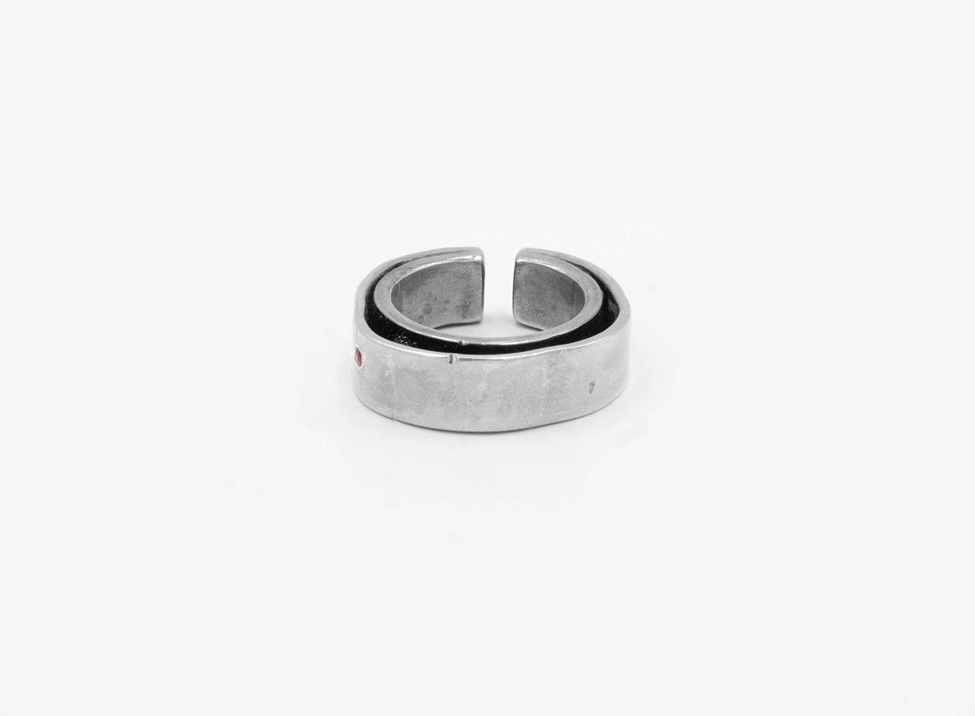 8MM FORGED DOUBLE RING / RUBY 125