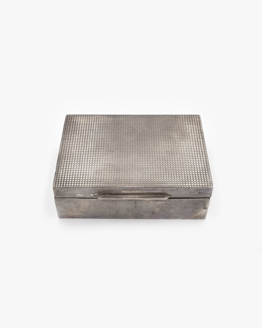 ENGLISH COFFERED CIGARETTE BOX
