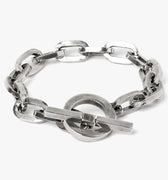 MIXED CHAIN BRACELET 318: this sterling silver oval chain is fastened by an oversized toggle with a rotating bar